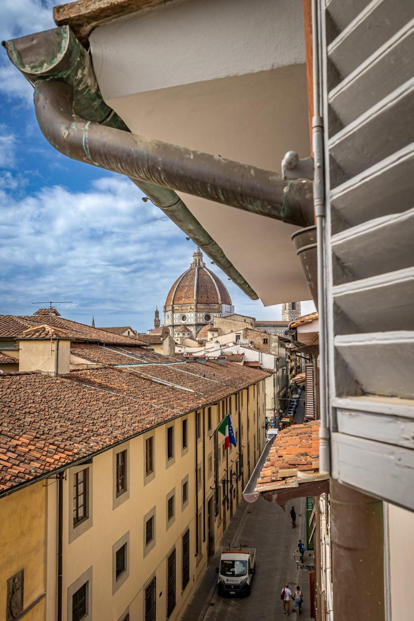 Yd Stunning Terrace On The Accademia Lejlighed Firenze Eksteriør billede